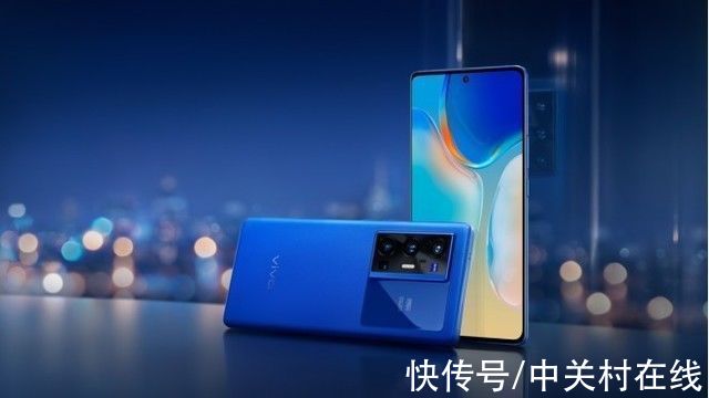 配色版|＂影像机皇＂vivo X70、 X70 Pro+旷野配色版9月30日正式开售