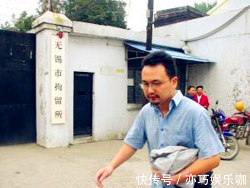 百家講壇的閻崇年教授為什么會被打?他講的歷史到底有沒有問題?