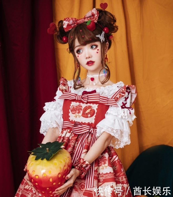 看起来|这个风格的洛丽塔总被嫌弃,看起来还很廉价,但lo娘偏偏很爱它