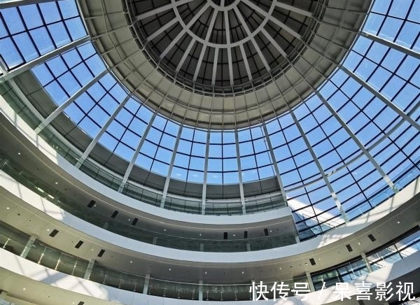 母校|人在做!联想杨元庆“捐1个亿”设备:支持创新,无愧母校培养!