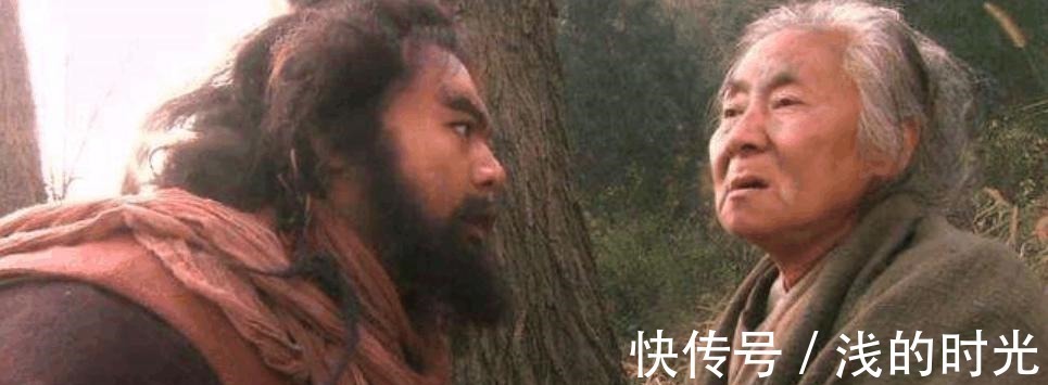 揭阳镇$黑旋风李逵最怕的两个人, 一位是宋江, 另一位武艺高强排名却尴尬!