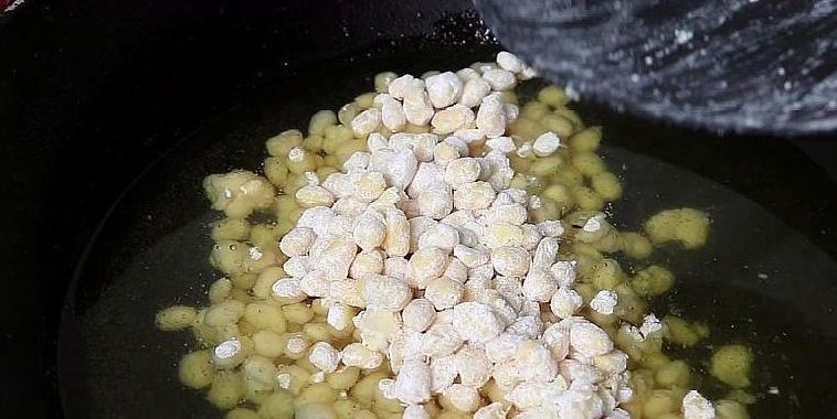 炸黄豆|黄豆这样做真的太好吃了,开胃下饭,我家一周做5次,真香