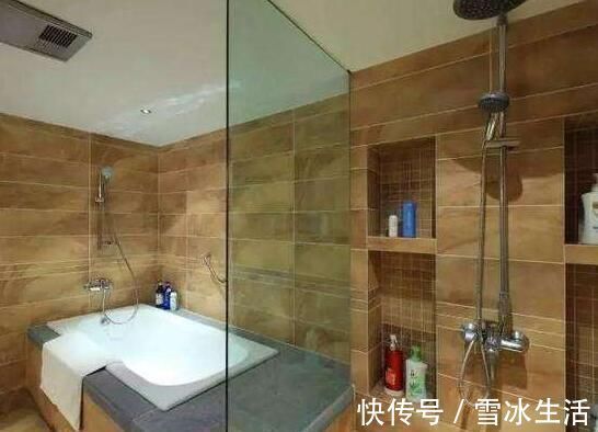 切割|越来越多人卫生间不装柜子了，现在都流行这样做，太聪明了