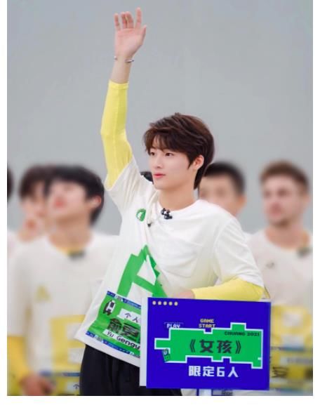 偶像练习生|肖战的队长，王一博的队长，蔡徐坤前队长，怎么混得一个不如一个