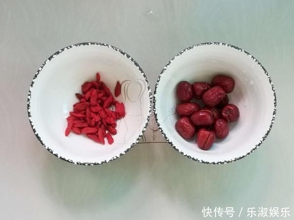 这“碱性食物”要常吃，维生素比苹果高8倍，5元煮一大锅