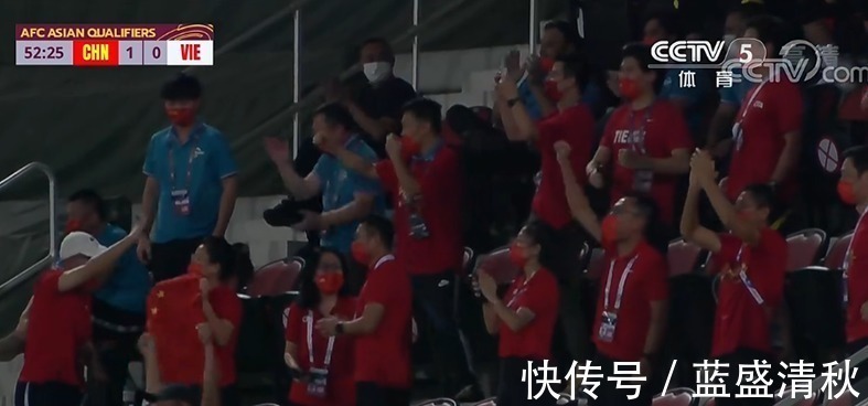 禁区|于大宝拔掉李铁的氧气瓶,武磊又给插上了!国足比越南多个武球王!
