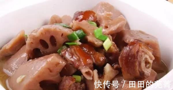 香糯|超级营养餐莲藕炖猪蹄,口感香糯,咸香味美,满满的胶原蛋白!