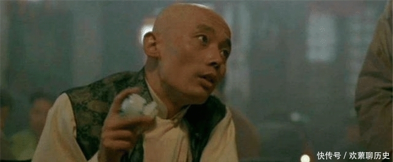 徐福贵#余华的《活着》是一部苦难史?书中藏着这样三个人生哲理