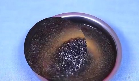 钢丝球放火上烤一烤真厉害,搞定家庭常困扰的难题,早明白就好了