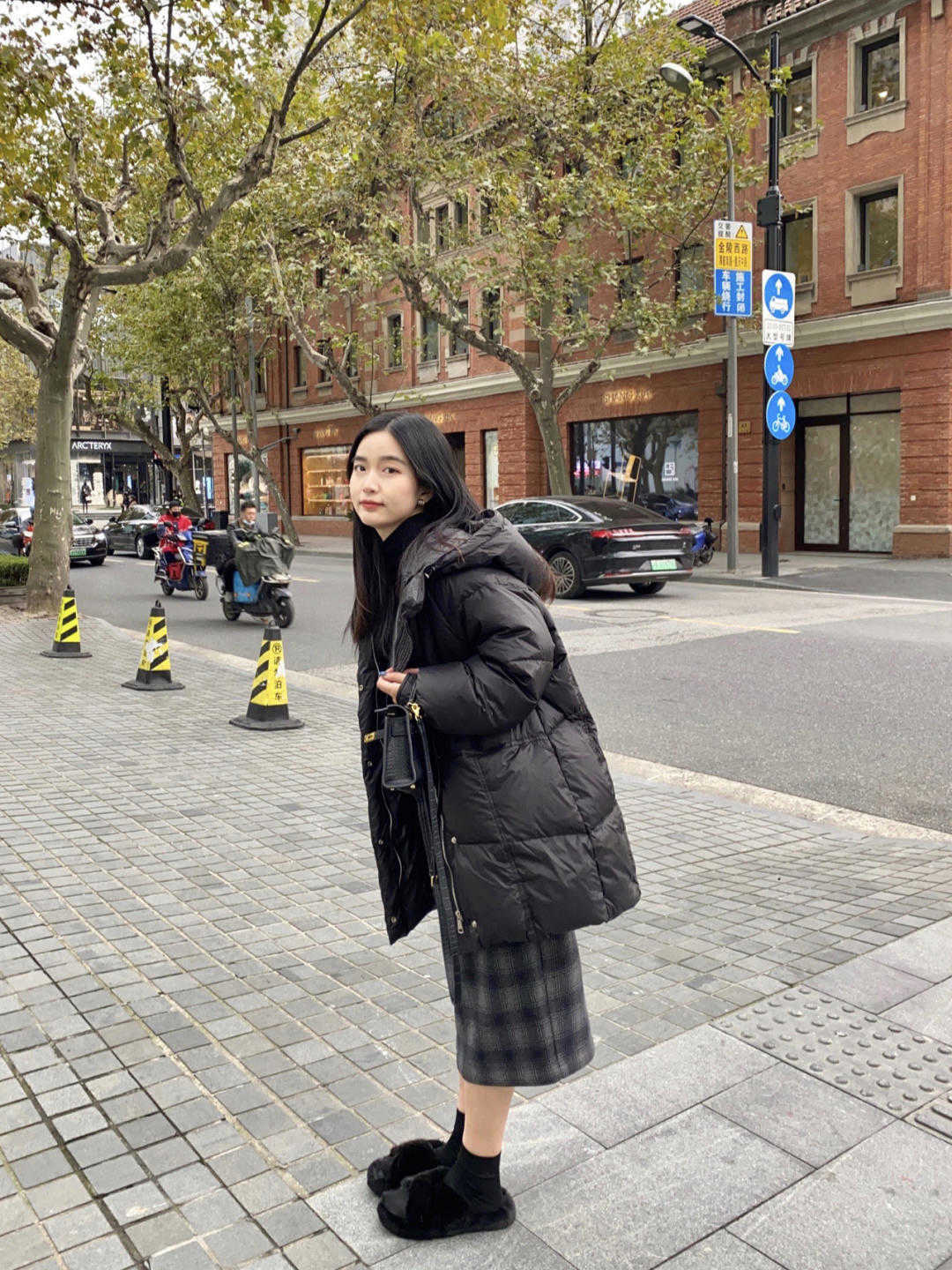 深色系|冬天一定要码住毛呢半裙!温婉优雅又能修饰身材,上身效果贼美