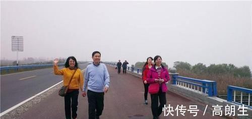 踝关节|每天万步更健康，大夫：走步太多太少都不好，在范围内不伤关节