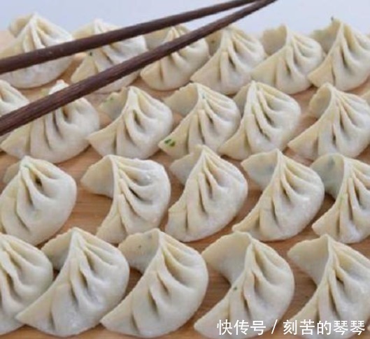 做法|包饺子还在用手捏不干净！教你正确做法，5分钟一屉还卫生