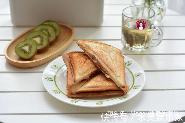 2分钟轻松搞定酱牛肉三明治,比肉夹馍还抢手,连老妈都爱吃