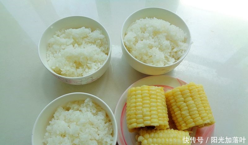 早餐|我家晚餐不丰盛,两菜两主食,简单好做好吃!