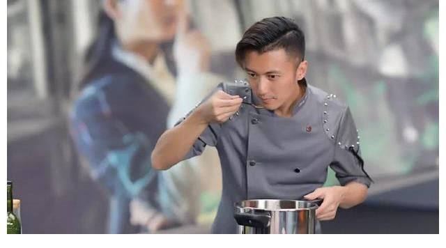 王菲|41岁的谢霆锋太自律!为保持身材严格控制饮食,疑似因王菲学做饭