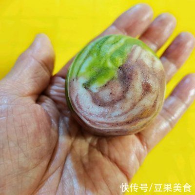 彩虹螺旋酥,层层起酥,吃一口唇齿留香