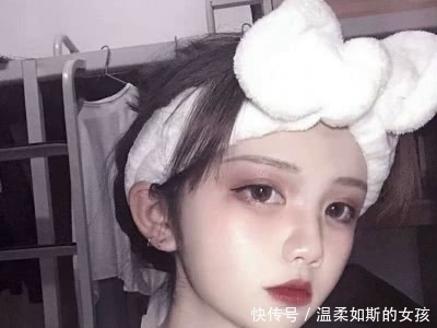 洗头膏|女生洗头牢记“3件事”，头发散发“自然清香”，小哥哥多半想追求