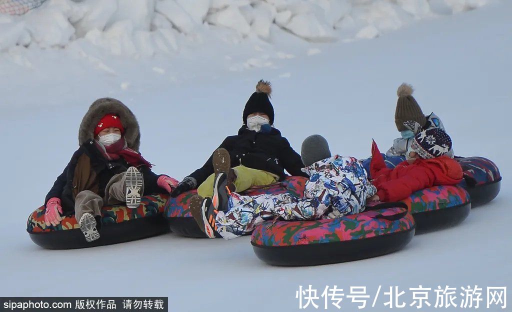 雪场|北京雪场陆续开门迎客，有些班车接送，还能免费教滑雪！