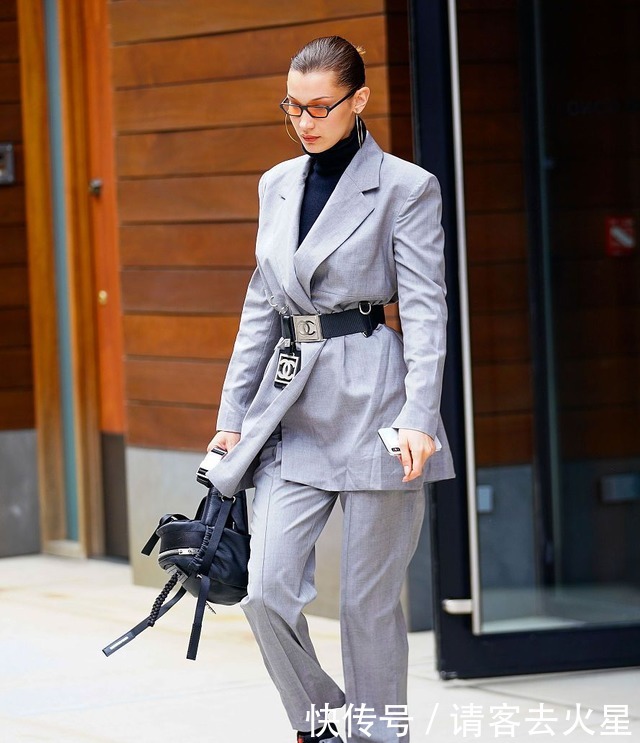 流行|冬季穿西装别配小皮靴了,今年流行这款鞋子,显瘦又洋气
