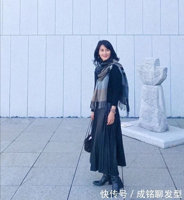 单品 这才是50岁+女人最好看的日常穿搭,不浮夸不装嫩,美得好有气质