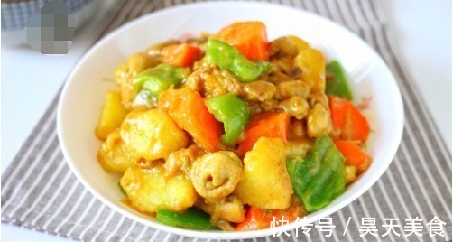 这道菜孩子们都爱吃,跟米饭是绝配,好吃易做,冬天吃最好