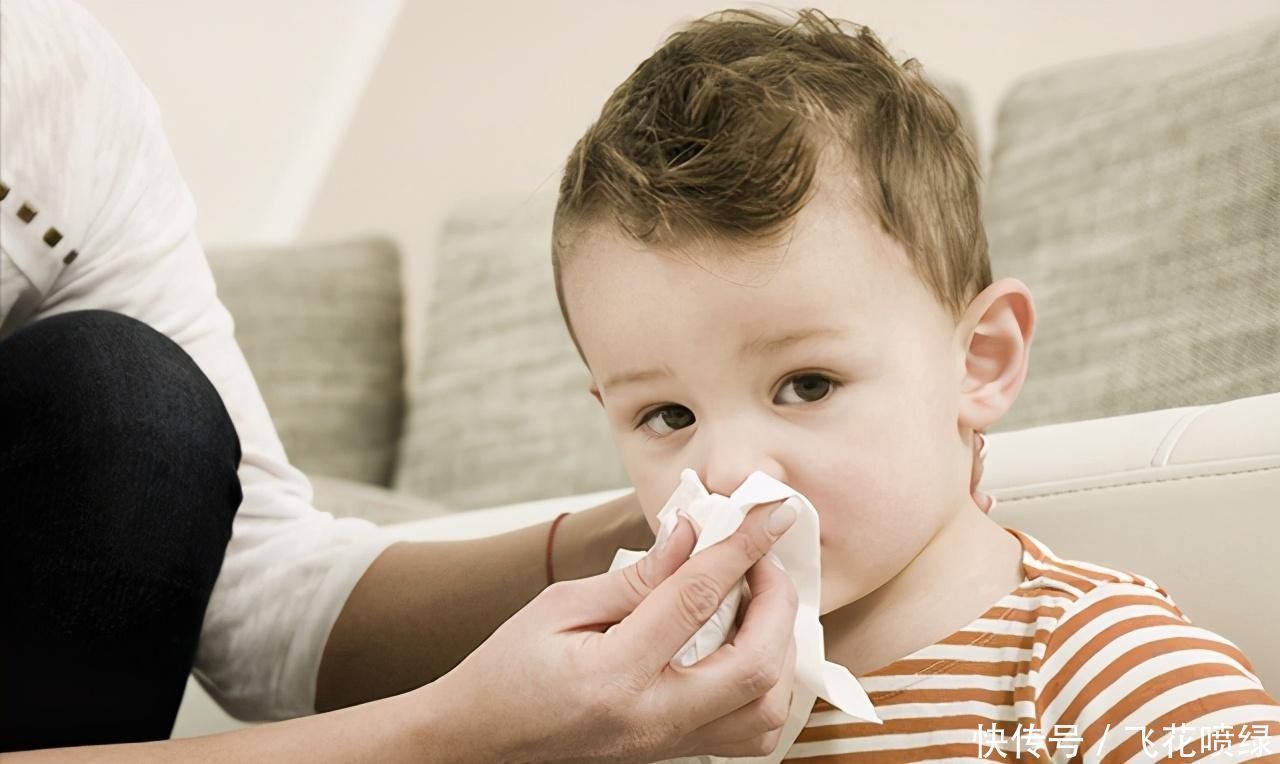 健康状况|从鼻涕看健康状况孩子出现这4种症状,家长应及时带他去医院