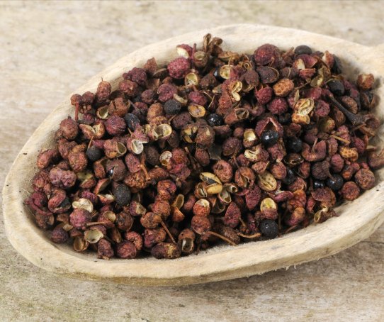  中年|花椒水泡脚竟有这功效,9成人不知道