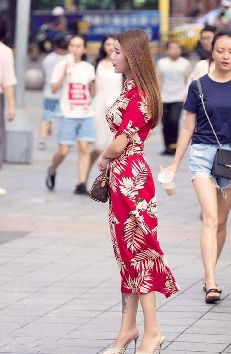 搭配 微胖美女穿得“精致”,却毁在了一双鞋子上