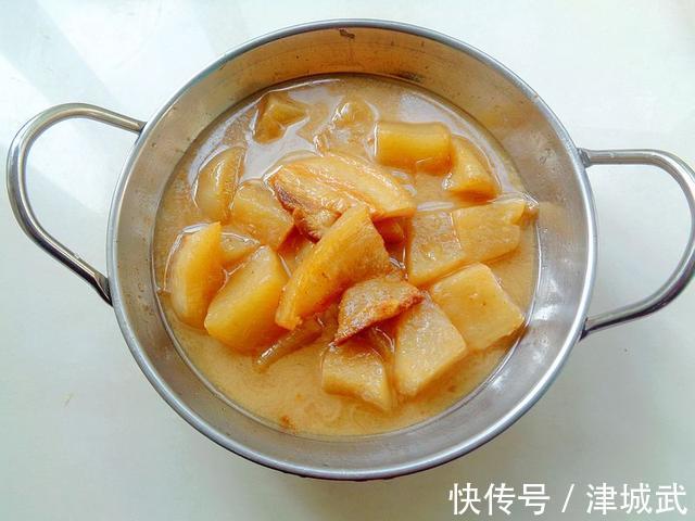 我家早餐晒出来,网友说:这哪是早餐,有这么吃的吗?太丰盛了