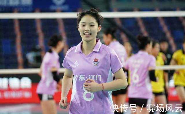 广东女排|中国女排涌现3位主攻新星!张常宁多一个对角,栗垚找到好帮手