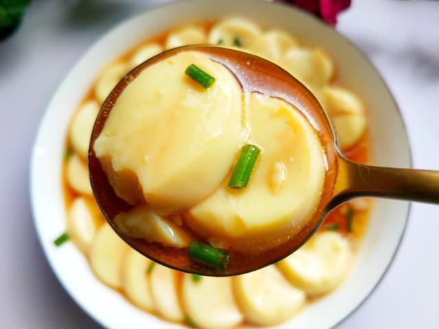 完美搭配,肉沫和鸡蛋豆腐,简单蒸一蒸,入口即化特别美味