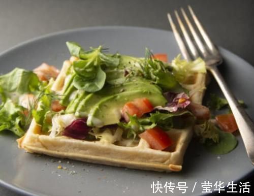 中老年人|经常便秘怎么办?饮食注意这3点,或能让肠胃“畅通”,别瞎吃