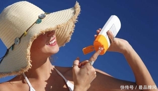 护肤|女生都应该知道的10条不花钱护肤小技巧，条条都是经典！