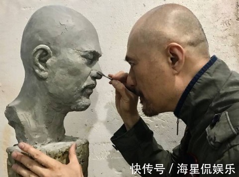 色情男女!演了几十部3级片,一幅画卖80万,59岁的徐锦江如今怎样了