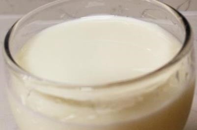 小知识|失眠吃桂圆管用吗专家说失眠的时候吃以下几种食物,有助睡眠