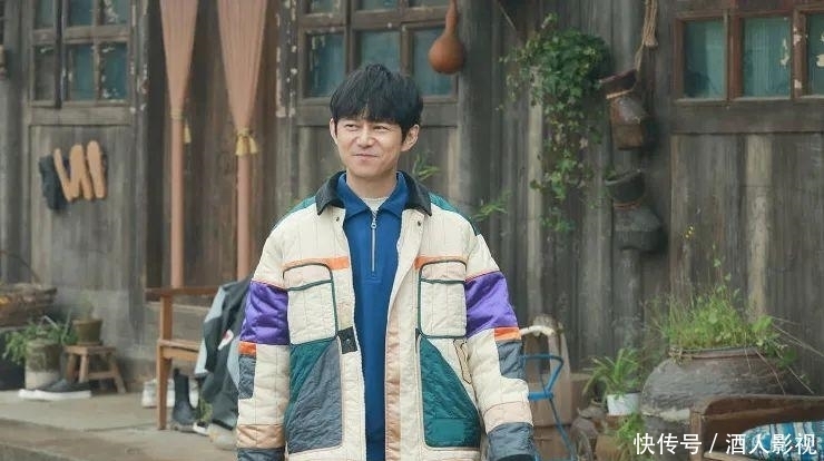 杨紫 《向往的生活》:彭昱畅对杨紫“因爱生恨”,亲手放出的瓜真甜