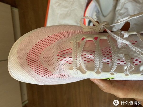 人生|人生第一双钉鞋,Nike ZoomX Dragonfly