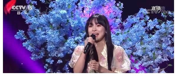 全球中文音乐榜上榜如约更新,繁星互娱歌手温奕心深情献唱《一路生花》