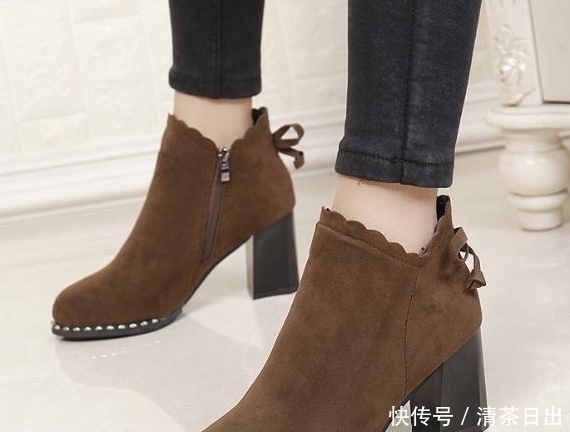 高跟女靴韩版百色显|又冷又土的单鞋别穿了,今年这种暖暖鞋火了,时髦保暖不累脚