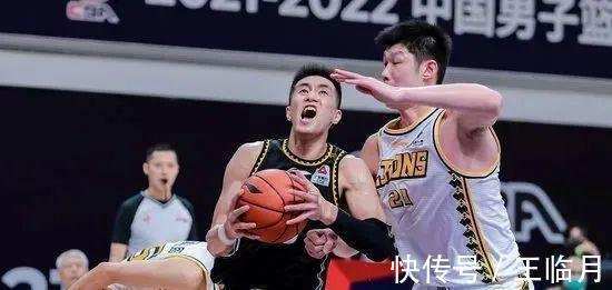 辽宁队|突发!周琦食物中毒!被扣又让踹!整个CBA没人比他惨