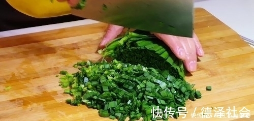 用萝卜包饺子，究竟用不用焯水？之前没注意，难怪饺子不鲜美