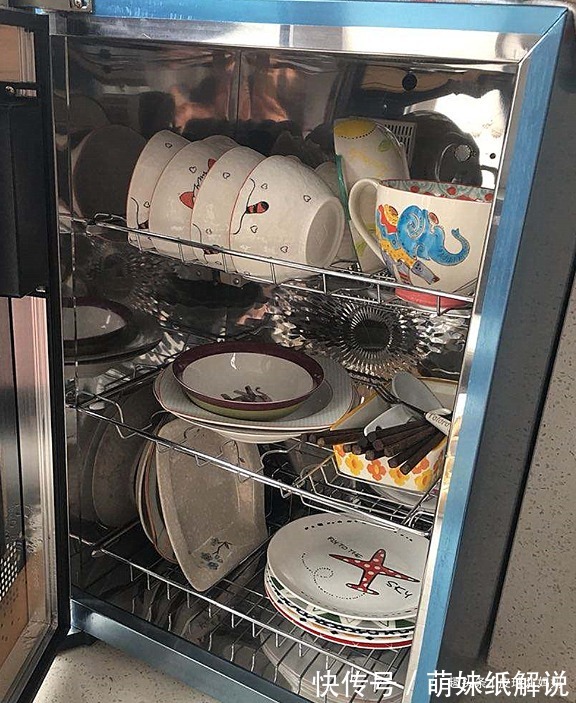 宝妈|有种“偷懒”叫开水烫奶瓶,方便了大人,“坑”了孩子