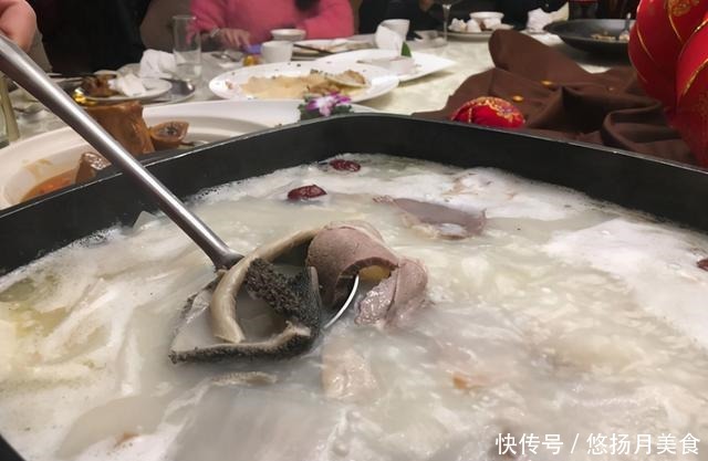 膻味|冬天炖羊肉,牢记“3不放”,膻味小味道鲜,羊汤浓白不发黑!