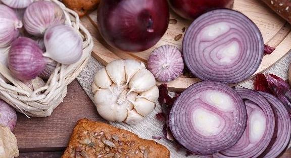 癌细胞|洋葱这样吃,赶走癌细胞,还能抗衰老!