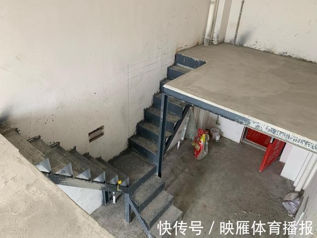 夹层|Loft小公寓装修改造,用板材搭出小夹层,32㎡能做两房两厅