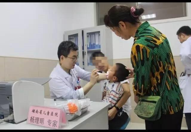 头孢菌|孩子得过这种病,长大后有可能无法生育,家长别不当回事