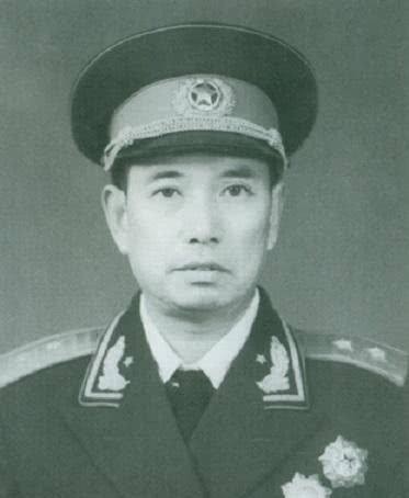 东北野战军第|塔山阻击战，除了吴克华率领的4纵，还有一个纵队，司令员是谁？