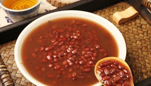 不管煮什么豆子,都不要直接下锅煮,教你一招,十分钟软烂开花