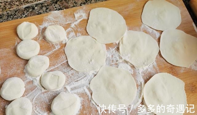 冬天天冷，少吃白菜萝卜，用它包饺子吃，营养极高，太香了！