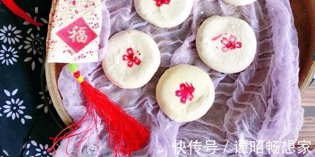 中式点心白皮酥做法，猪油和面静置半小时，成品香酥还不腻